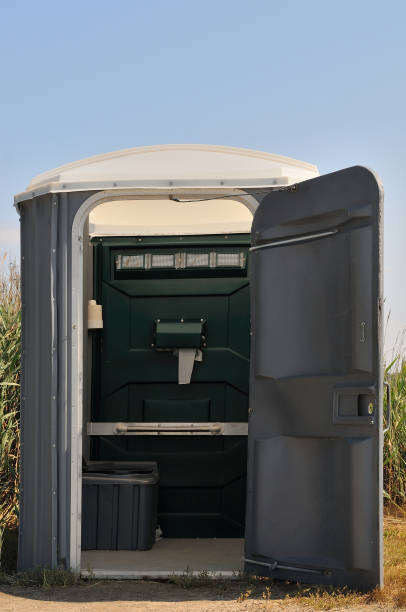 Best Temporary restroom rental  in Temperance, MI